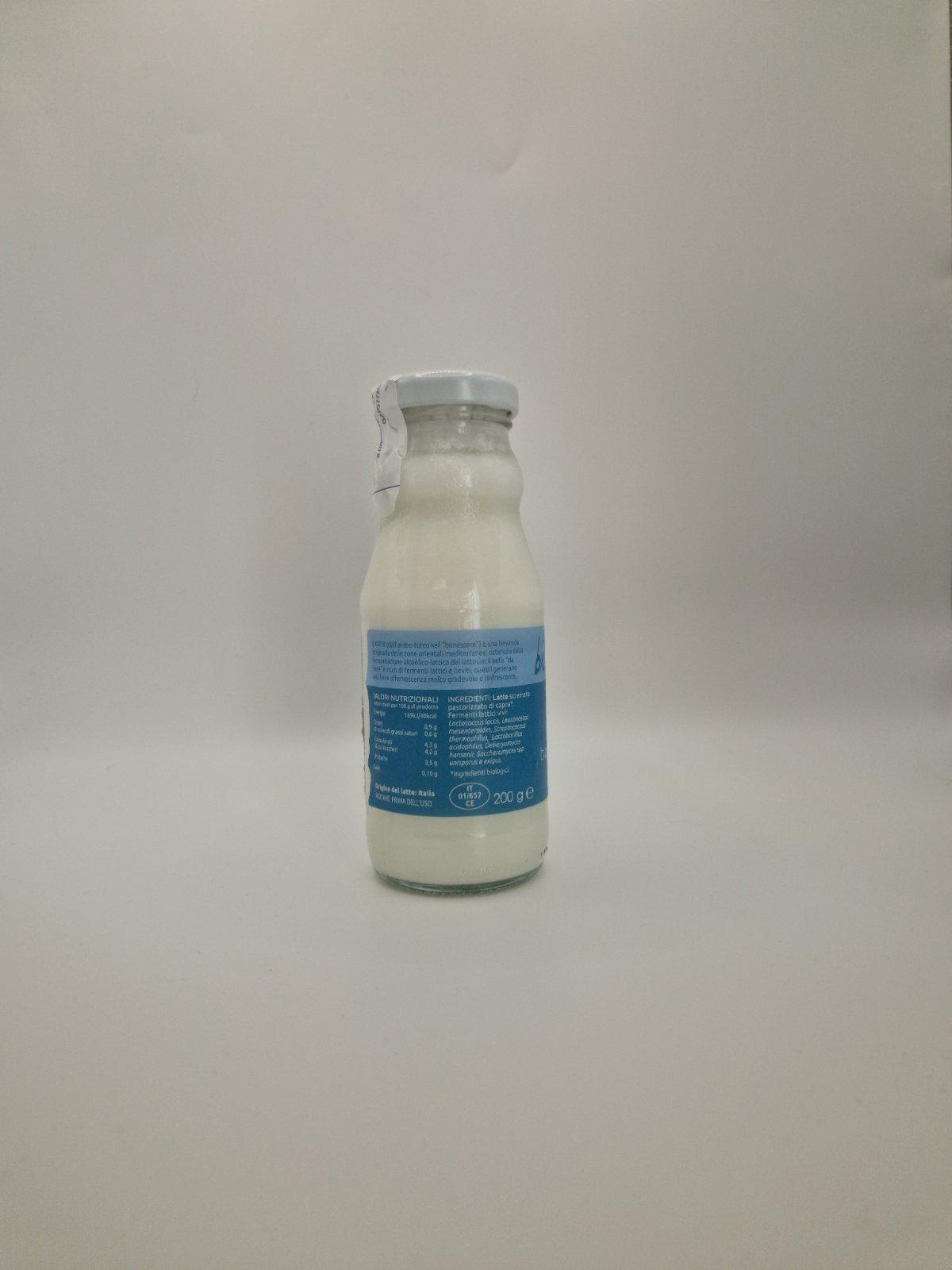 Kefir di latte di capra biologico — foto 2